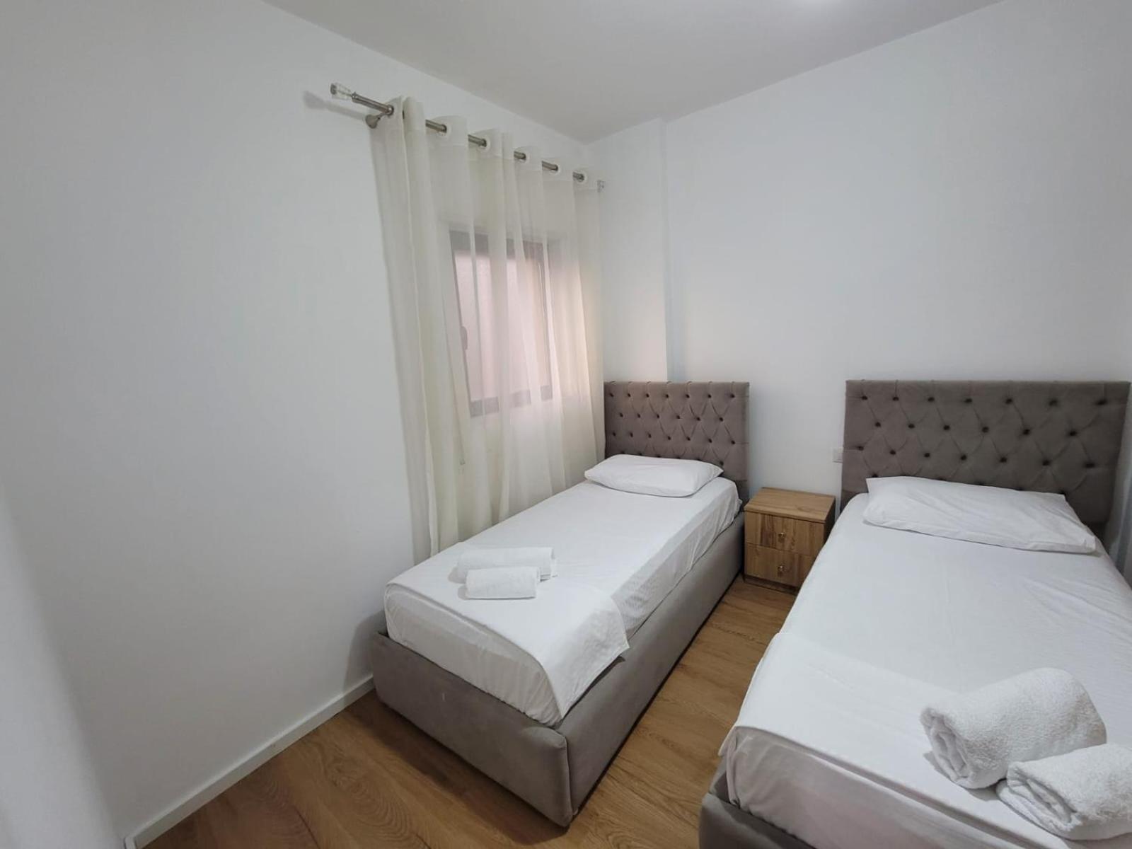 Enes Apartment Tirane Kültér fotó