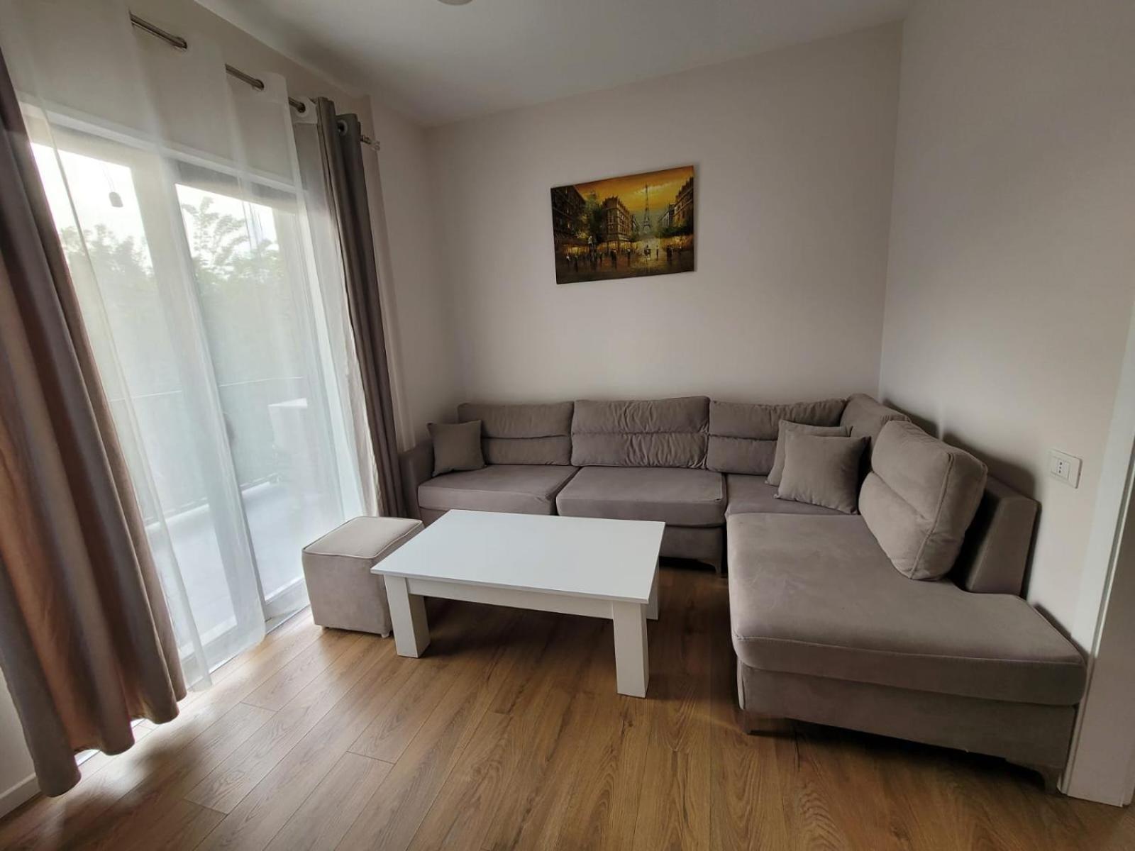 Enes Apartment Tirane Kültér fotó